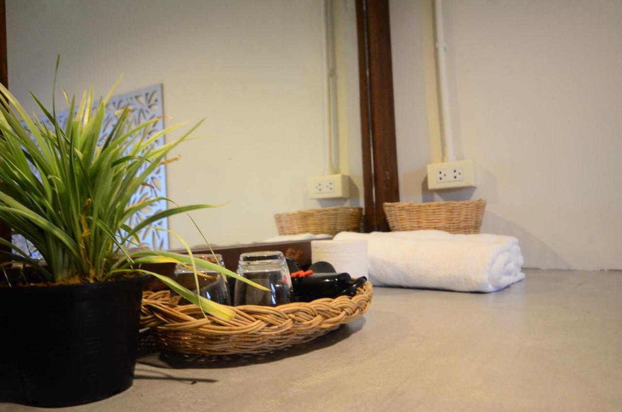 Aparthotel Suandok History House à Chiang Mai Extérieur photo